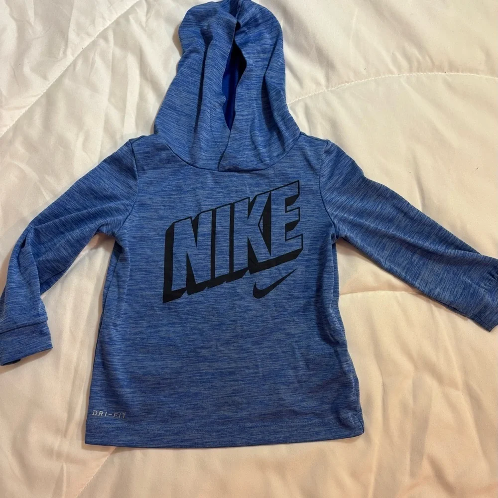 Nike 18 months blue dri-fit hooded sweatshirt